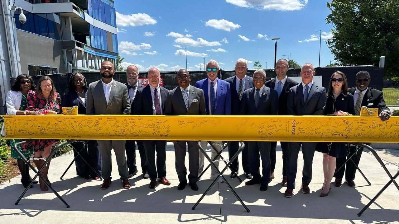 Portsmouth Celebrates Topping-Off of $65 Million Landing Hotel